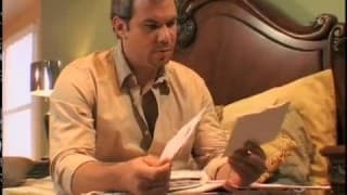 Uma bela MILF numa cena pornô escaldante