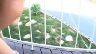 Uma verdadeira gostosa pronto para ter seu ânus rasgado