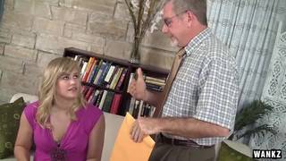 Jessica Brandy- buceta suave fodida por um velho Jessica Brandy- buceta suave fodida por um velho