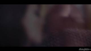 Eliska Cross adora sexo anal