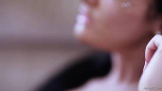 Amica Bentley é uma Milf chique e sensual