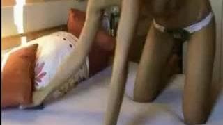 Em casa ela desfruta do sexo muito mais Em casa ela desfruta do sexo muito mais