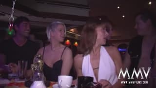 Orgia num bar em Boafoda! Orgia num bar em Boafoda!