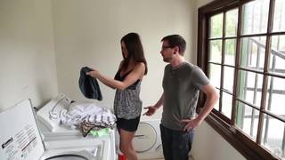 Jennifer Dark chupa rola sem pensar