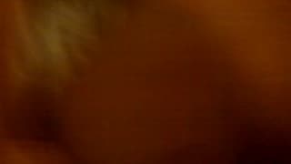 Uma morena gostosa masturba-se Uma morena gostosa masturba-se