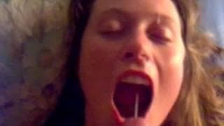 Uma amadora sensual e divertida ! Uma amadora sensual e divertida !