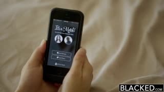 Anna Mornas uma morena com um pau preto ! Anna Mornas uma morena com um pau preto !