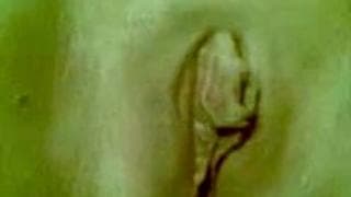 Um dedo na buceta para esta mulher Um dedo na buceta para esta mulher