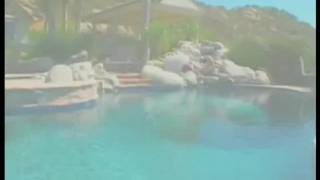 Venus é uma morena que tem peito enorme Venus é uma morena que tem peito enorme