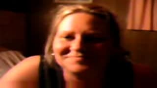 Uma Milf Amadora que gosta de chupar fundo Uma Milf Amadora que gosta de chupar fundo
