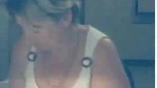 Uma madura amadora que rebenta de prazer! Uma madura amadora que rebenta de prazer!