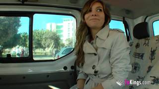 Ela vai transar num onibus! Ela vai transar num onibus!