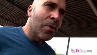 Ashley Rider vestida de forma muito sexy