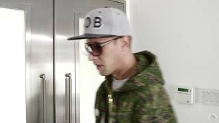 Bianca Breeze chupa com vontade