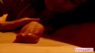 Uma mulher deliciosa que vai divertir-se Uma mulher deliciosa que vai divertir-se