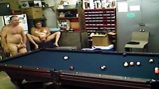 Uma boa foda jogando bilhar! Uma boa foda jogando bilhar!