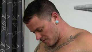 Peter Fields leva na bunda por Max Cameron Peter Fields leva na bunda por Max Cameron