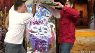 Elas gostam de levar grandes rolas na bunda!