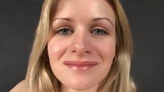 Masturbaçao deliciosa com uma loira Masturbaçao deliciosa com uma loira