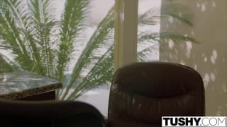 Ela leva na bunda por professor!