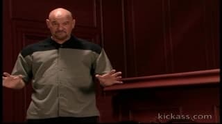 Gen Padova goza num gang bang