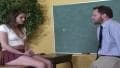 Um professor que adora as suas alunas
