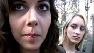 Transando ao ar livre até receber um facial Transando ao ar livre até receber um facial