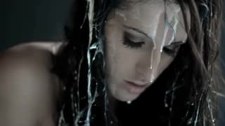 Kortney Kane a tocar-se na agua Kortney Kane a tocar-se na agua