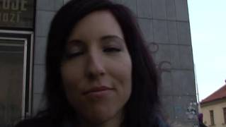 loira simpática fácil de conquistar