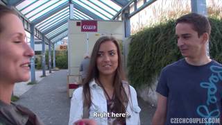 Eles fazem qualquer coisa por dinheiro! Eles fazem qualquer coisa por dinheiro!