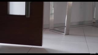 Sydney Cole numa cena com negro que a excita Sydney Cole numa cena com negro que a excita