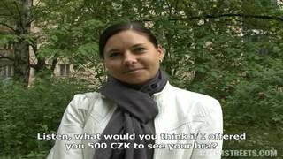 A garota tcheca concorda em foder por dinheiro A garota tcheca concorda em foder por dinheiro