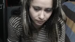 A webcam esta no lugar certo com esta jovem A webcam esta no lugar certo com esta jovem