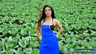 Essa latina fica muito gostosa fodendo assim