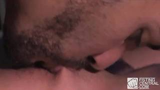 Matthieu Paris entra no cú de Antonio Biaggi Matthieu Paris entra no cú de Antonio Biaggi