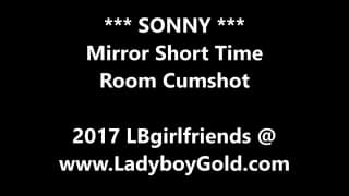 Você finalmente verá Sonny a se masturbar Você finalmente verá Sonny a se masturbar