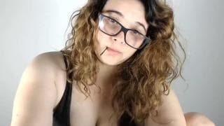 Show exclusivo de bunda grande com dispositivo anal Show exclusivo de bunda grande com dispositivo anal