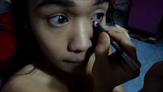 A punheta de uma transexual asiática em casa A punheta de uma transexual asiática em casa