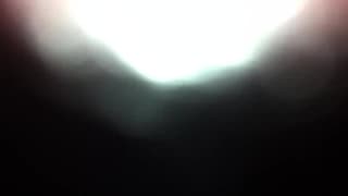 Com sua câmera ele a grava penetrando ! Com sua câmera ele a grava penetrando !