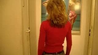 Uma milf peituda levano na bunda divinamente Uma milf peituda levano na bunda divinamente