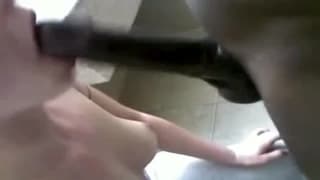 A rola negra, deixa muito excitada pra chupar A rola negra, deixa muito excitada pra chupar