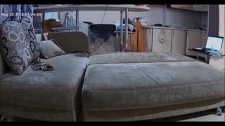 Dana e seus dois amigos têm muita criatividade quando transam