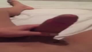 Marina mostra seu pênis na frente da web! Marina mostra seu pênis na frente da web!