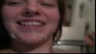 Casal é gravado fazendo um belo facial Casal é gravado fazendo um belo facial