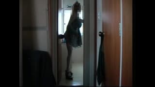 Gay vestido de mulher fodendo bunda