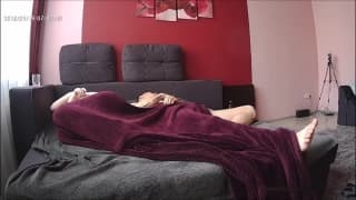Aproveite esta cena de sexo amador nas horas de despertar da manhã Aproveite esta cena de sexo amador nas horas de despertar da manhã