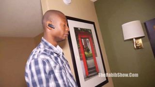 A linda ebena Lizzy mama duas picas gordas e rijas