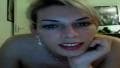 Bela transexual na webcam gozando !