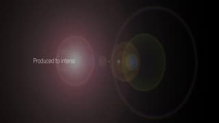 Karol Lilian numa ménage romântica em branco e preto Karol Lilian numa ménage romântica em branco e preto