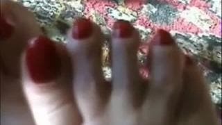 Mulher madura em meia-calça para fetiche dos pés Mulher madura em meia-calça para fetiche dos pés